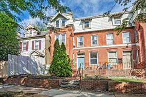featured image of 823 N Jackson St