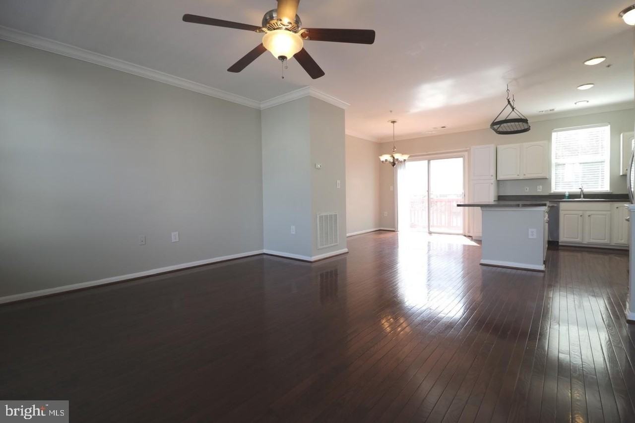 21786 Dragons Green Sq - Photo 6 of 21