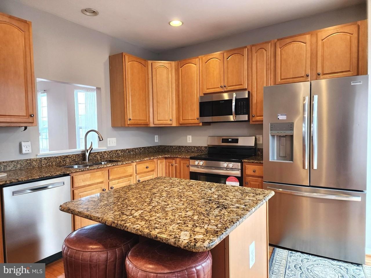 15377 Elizabeth Burbage Loop - Photo 6 of 26