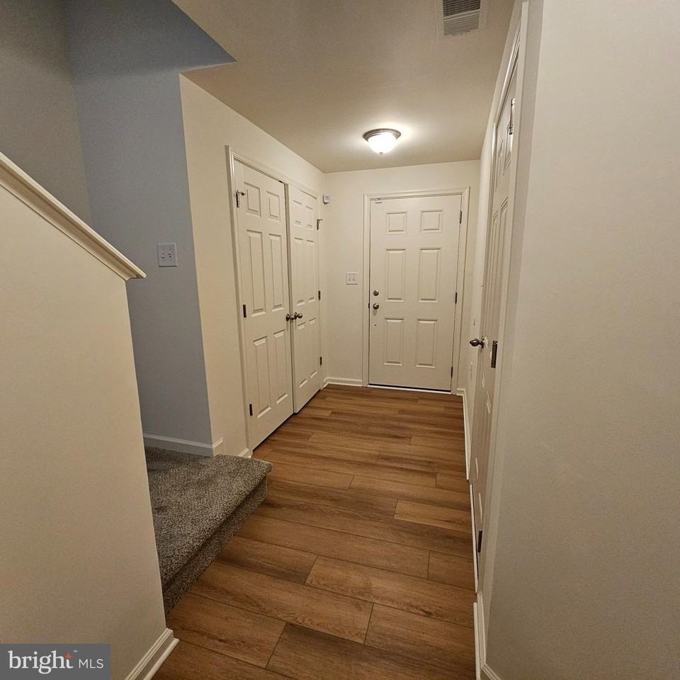 252 Rumbling Rock Rd - Photo 5 of 22