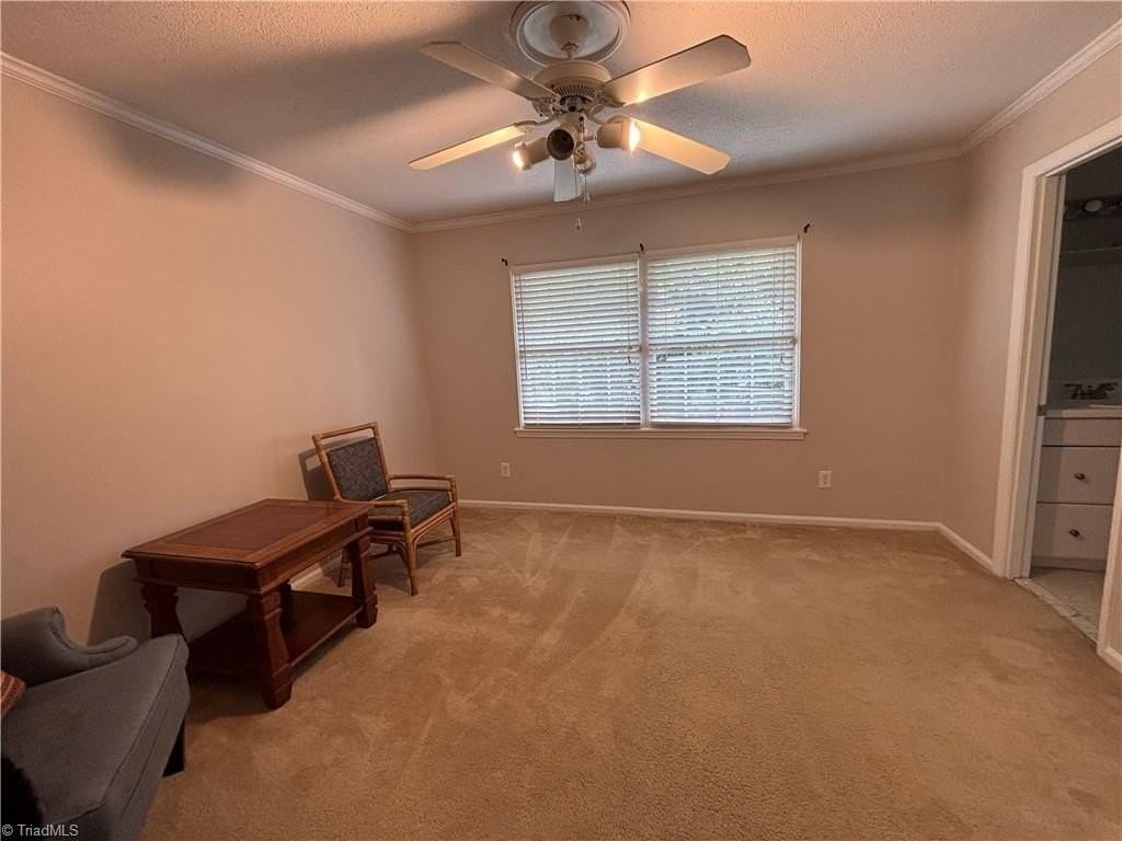 4743 Champion Ct - Photo 7 of 17