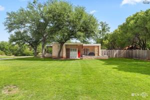 featured image of 2904 Sturdevandt Pl
