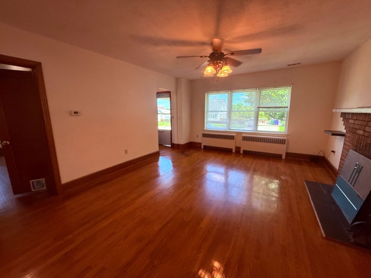135 James St - Photo 2 of 12