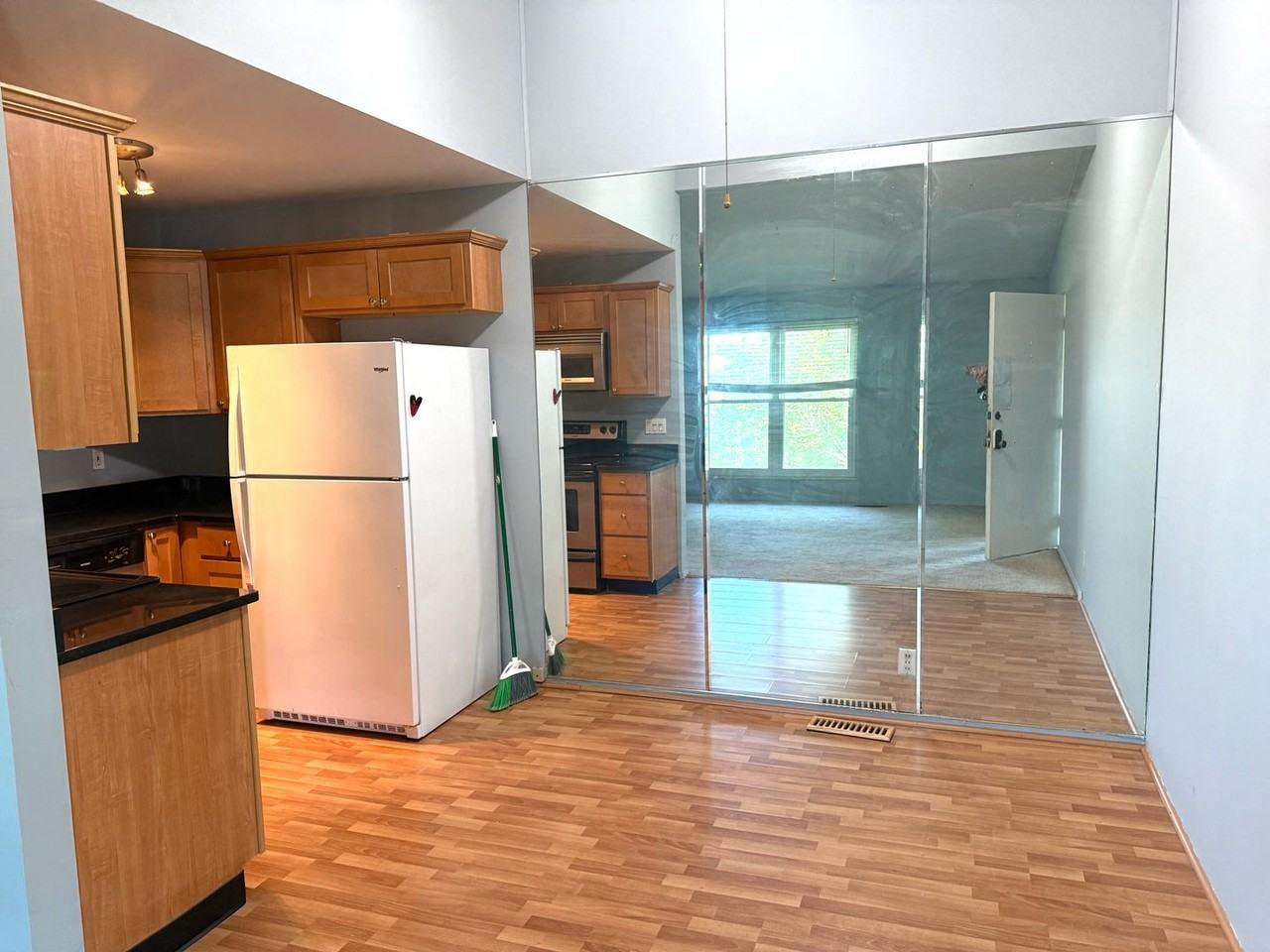 10427 Briarbend Dr - Photo 2 of 13