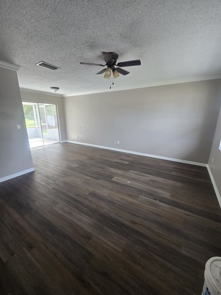 12470 Prescott St - Photo 2 of 13