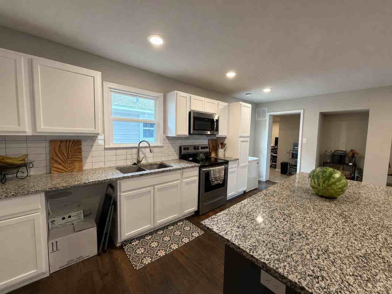 1750 N Graham St - Photo 3 of 16