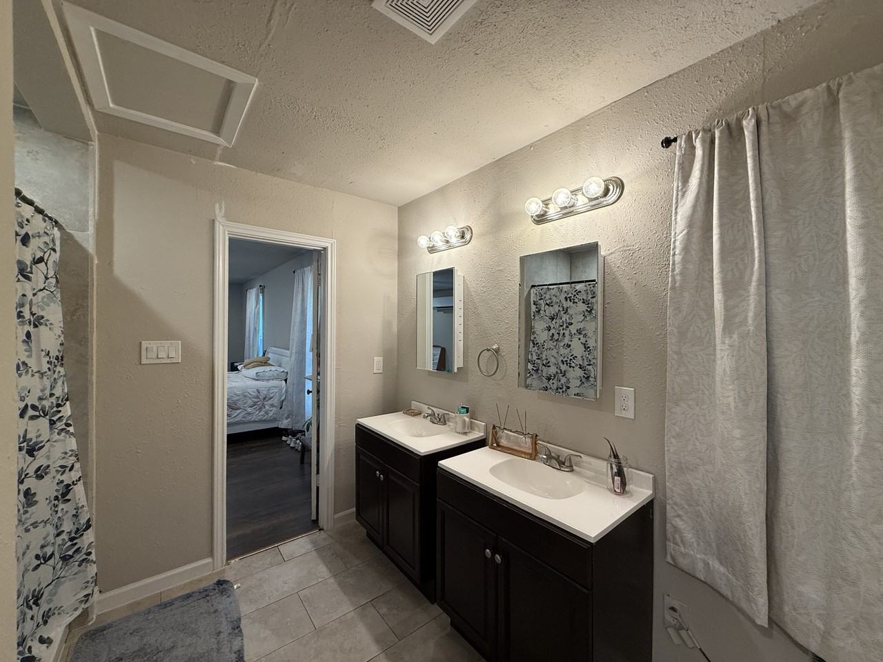 1750 N Graham St - Photo 6 of 16