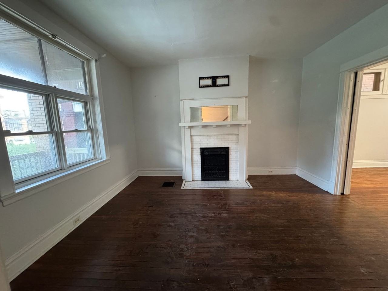 82 Estella Ave - Photo 3 of 12