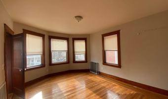 featured image of 19 Sparrow St