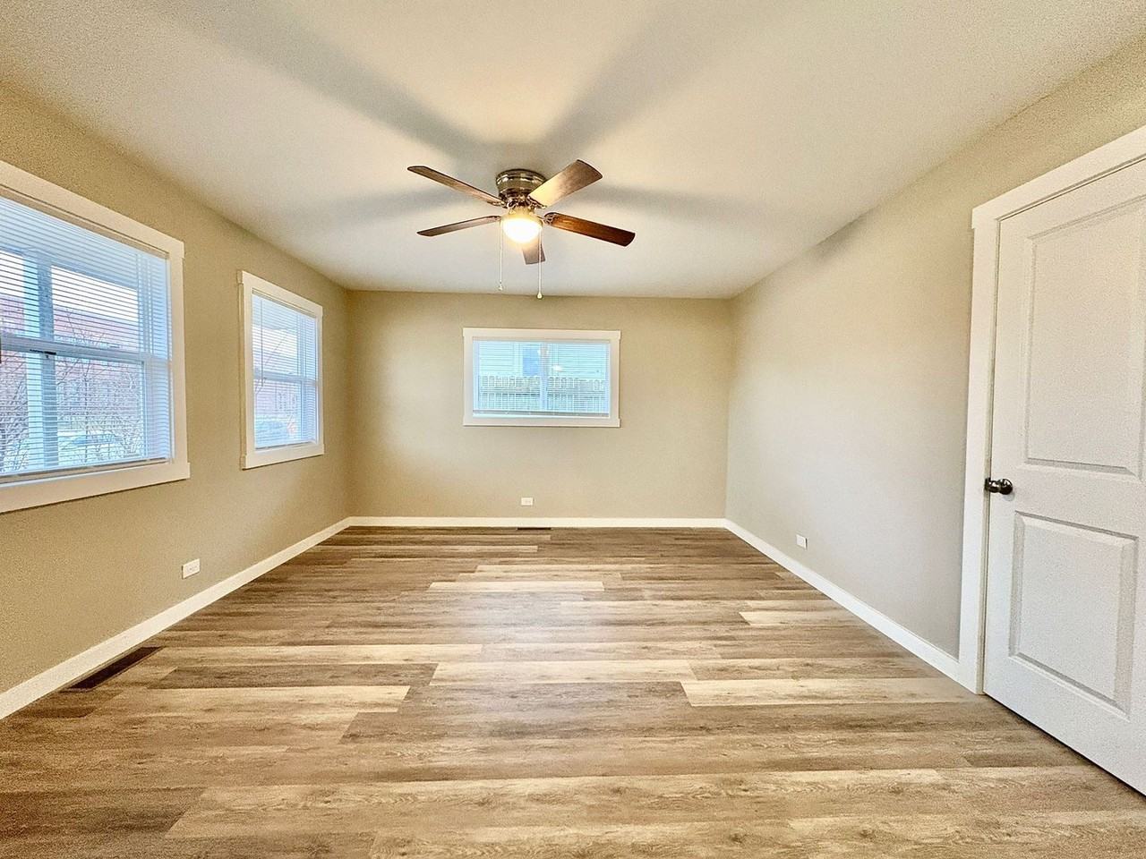 812 Jackson St - Photo 6 of 20