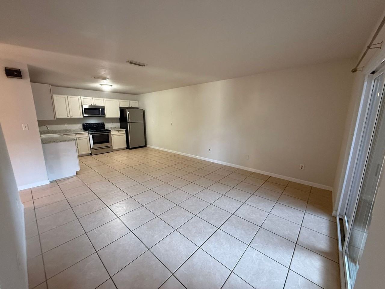 3399 Green Briar Cir #2 - Photo 3 of 15
