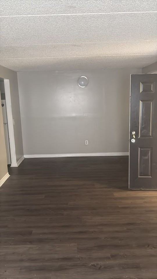 2401 Jammes Rd - Photo 6 of 7