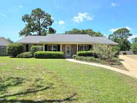 6819 Kitty Hawk Cir - Photo 1 of 1