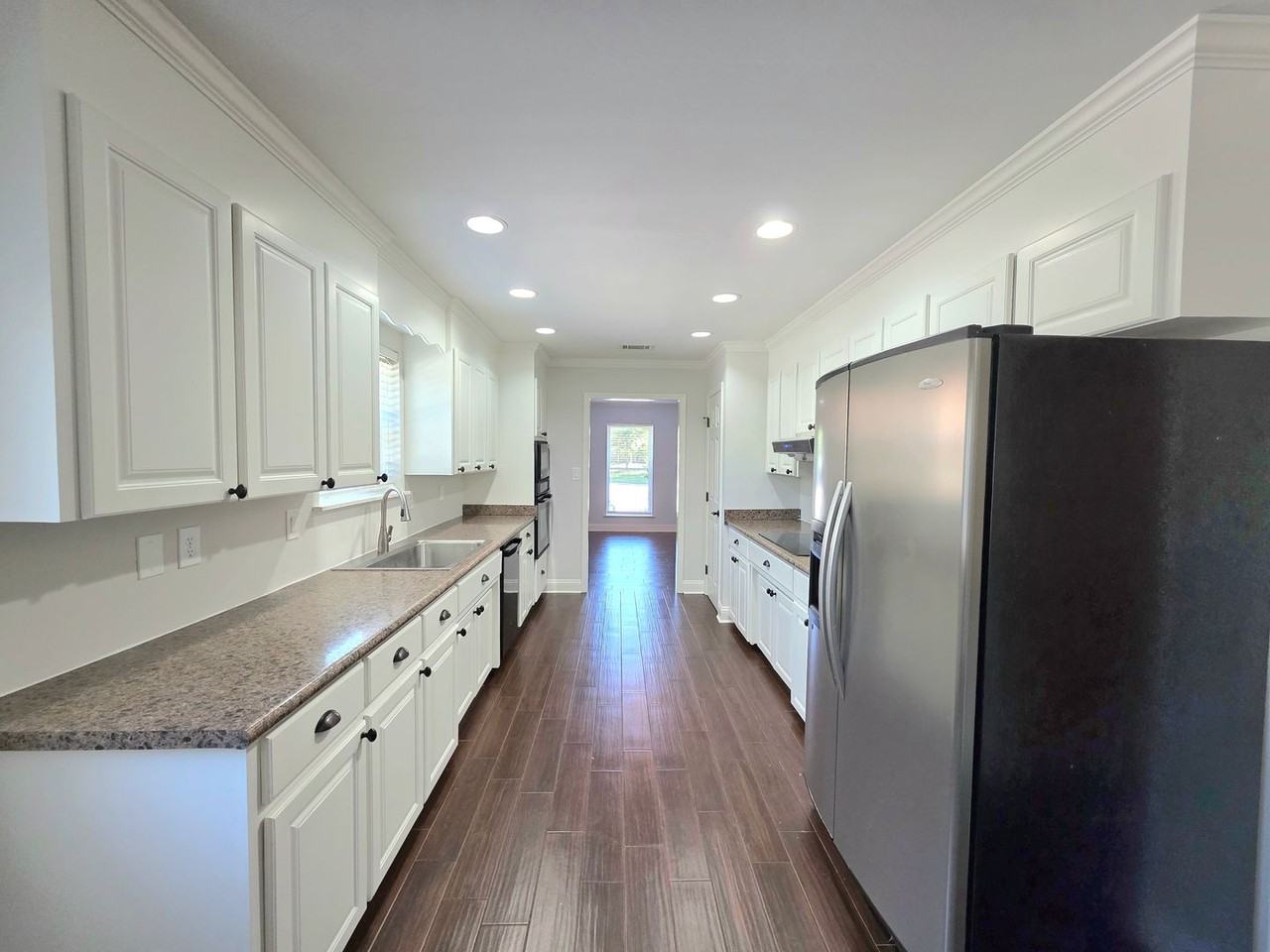 6819 Kitty Hawk Cir - Photo 7 of 19