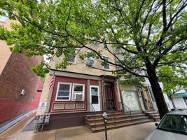 featured image of 80 N 4th St #4