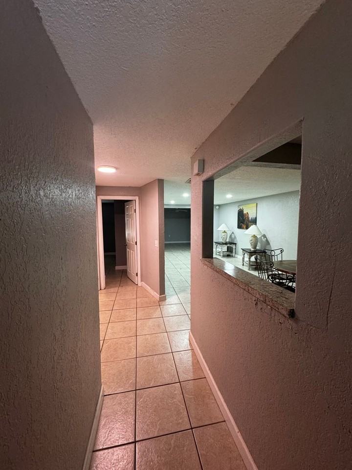 8390 Sw 101st Place Rd - Photo 3 of 15
