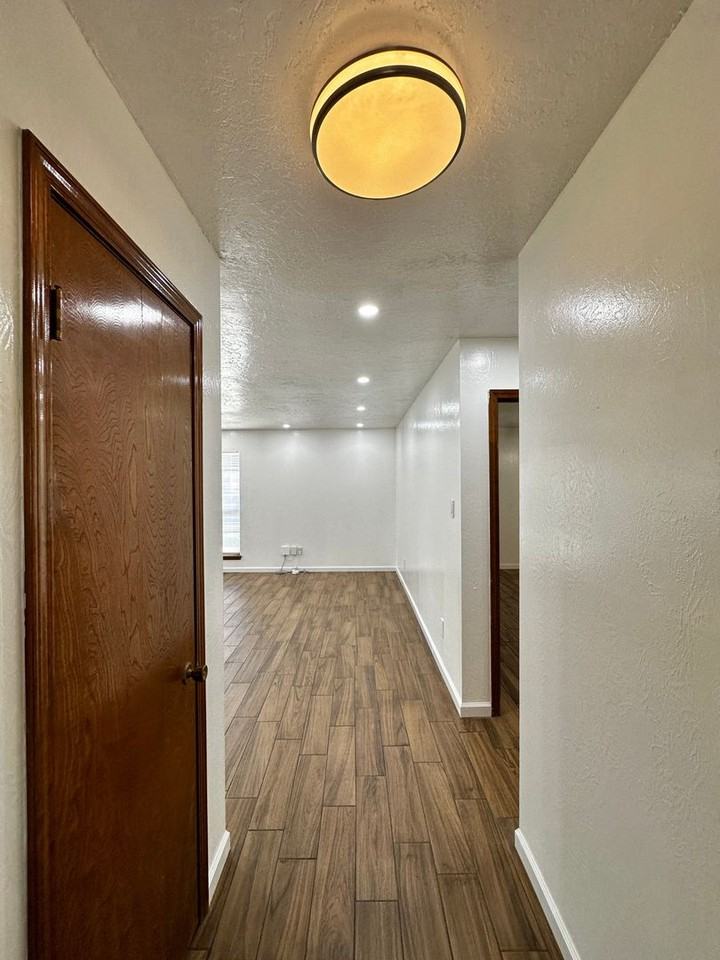 6509 Sw Oak Cliff Ave - Photo 4 of 27
