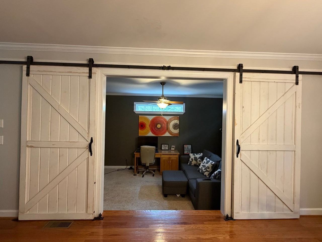 35 Woodbury Ln - Photo 6 of 34