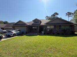 featured image of 6023 Trestle St