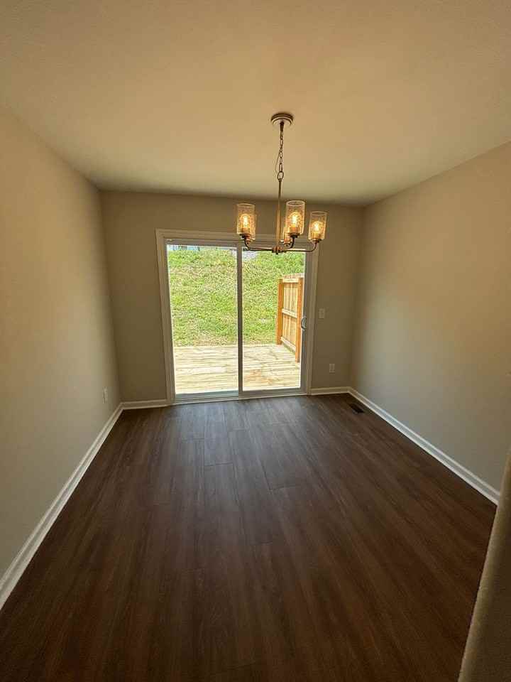 839 Cumberland Dr - Photo 5 of 18