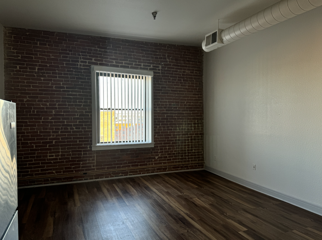 310 DelawareUnit 405 #405 - Photo 2 of 12