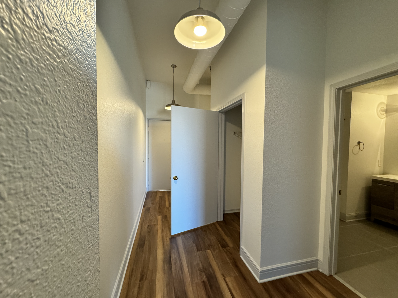 310 DelawareUnit 405 #405 - Photo 6 of 12