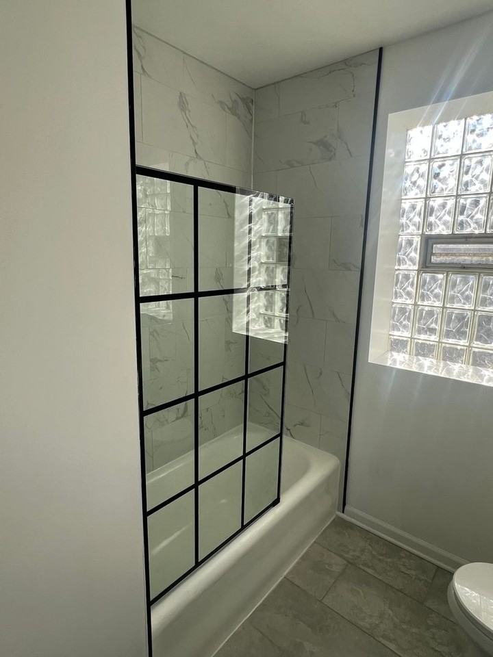 8445 S Ingleside Ave - Photo 6 of 43