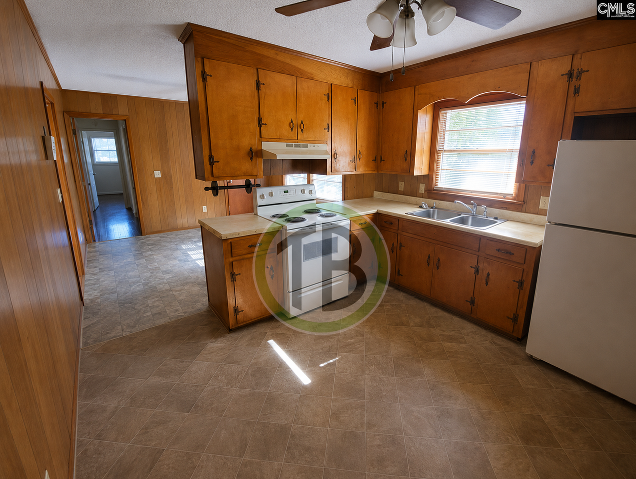 1026 Denton Dr - Photo 2 of 7