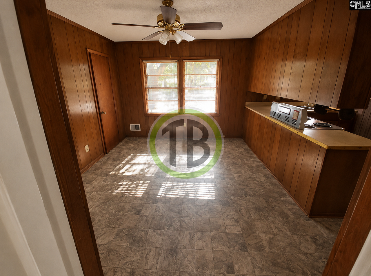 1026 Denton Dr - Photo 3 of 7