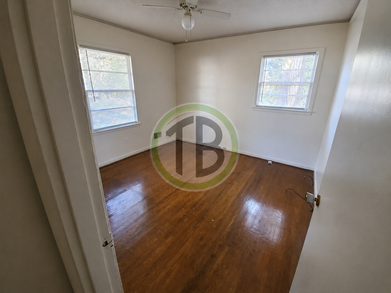 1026 Denton Dr - Photo 6 of 7