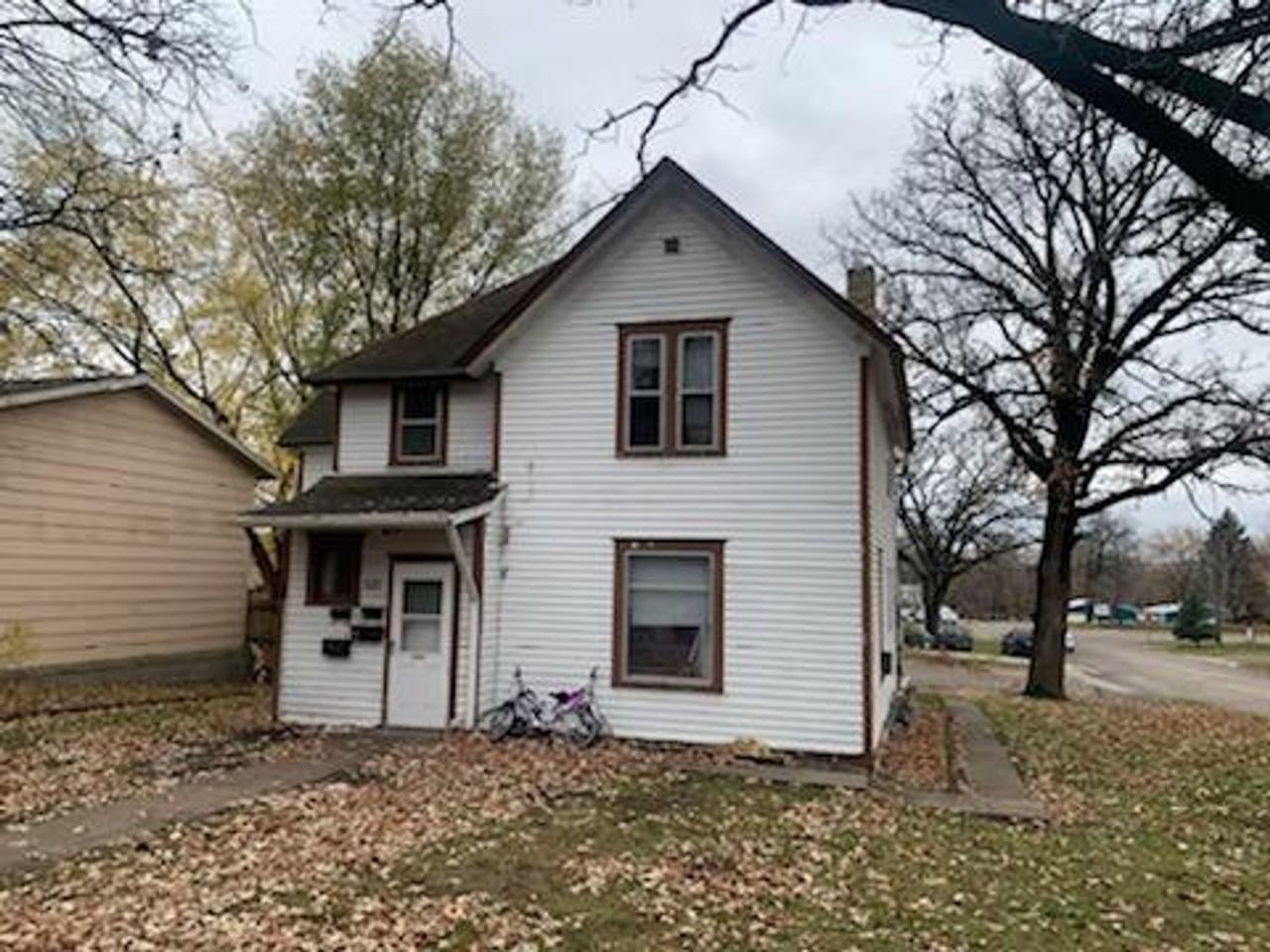 521 2nd Ave N - Photo 2 of 3