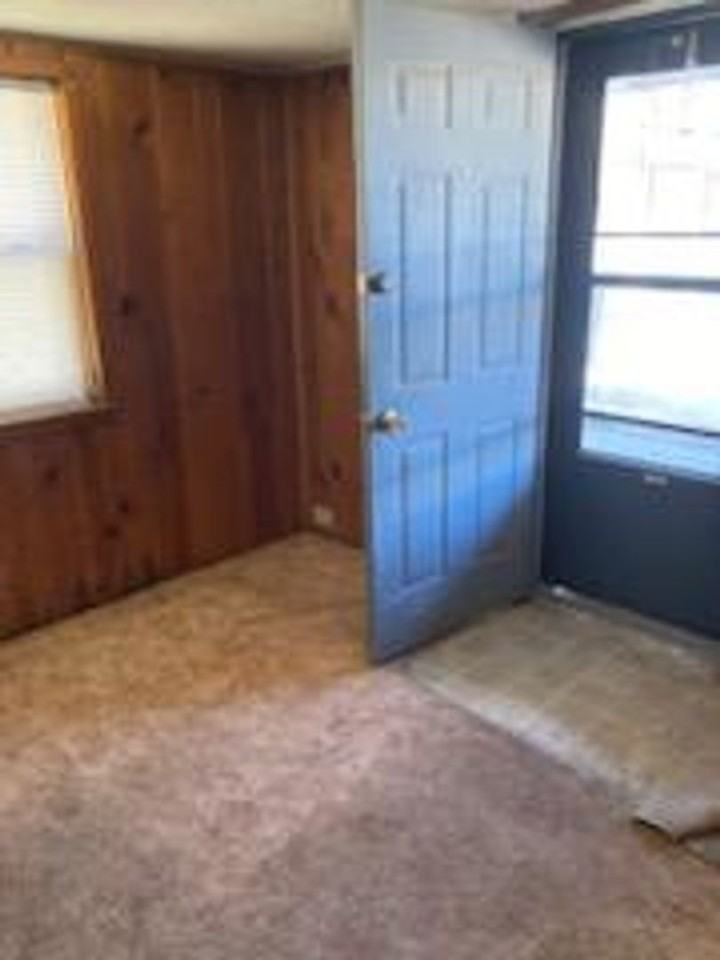 14 1/2 Quincy St - Photo 5 of 14