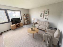 featured image of 746 Russell Rd
