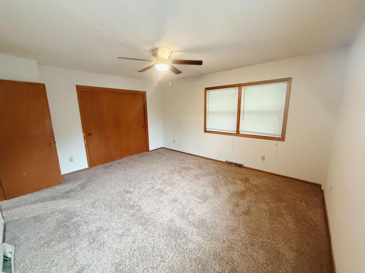 1229 East Ave S - Photo 4 of 6