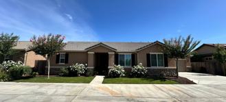 4740 W Flagstaff Ave - Photo 1 of 1