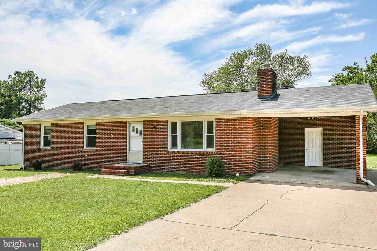 803 Grafton St - Photo 3 of 26