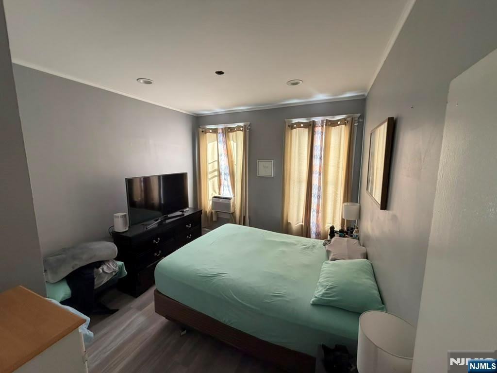 37 Linden Ave - Photo 7 of 10