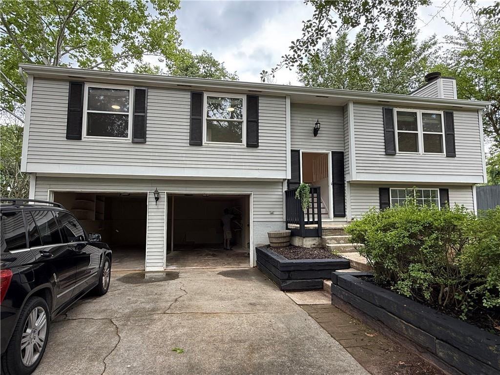 10415 Plantation Bridge Dr - Photo 3 of 31