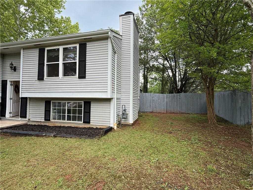 10415 Plantation Bridge Dr - Photo 4 of 31