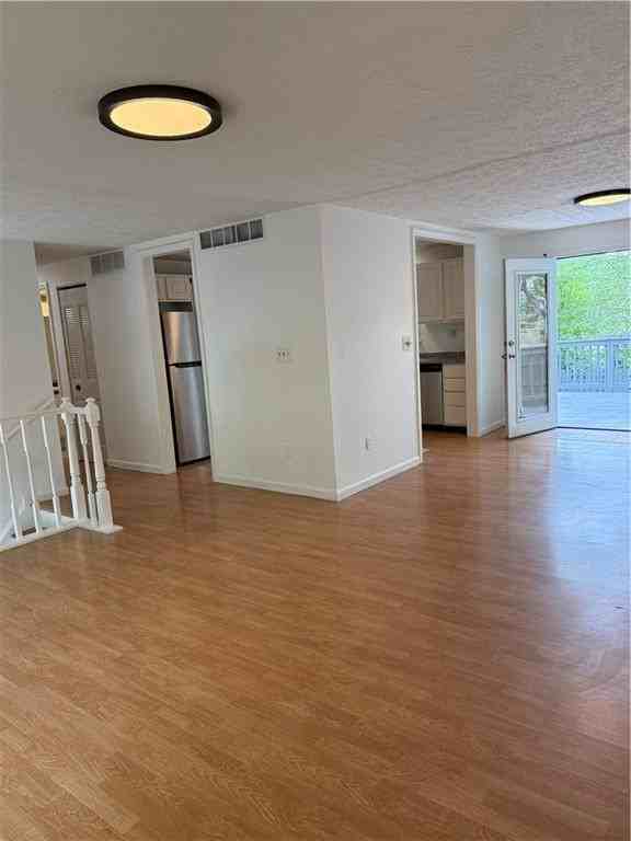 10415 Plantation Bridge Dr - Photo 7 of 31