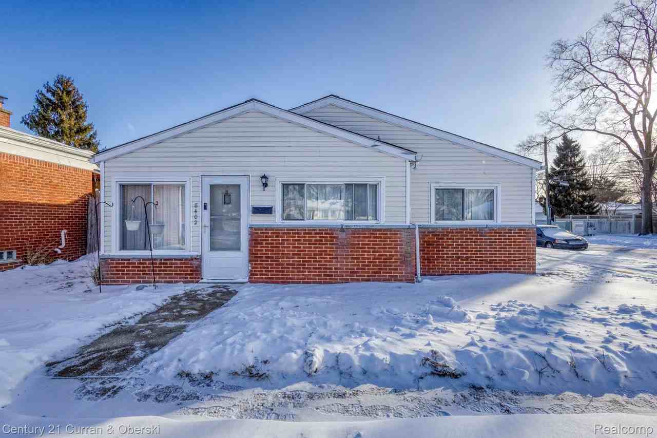 8402 Robindale Ave - Photo 2 of 24