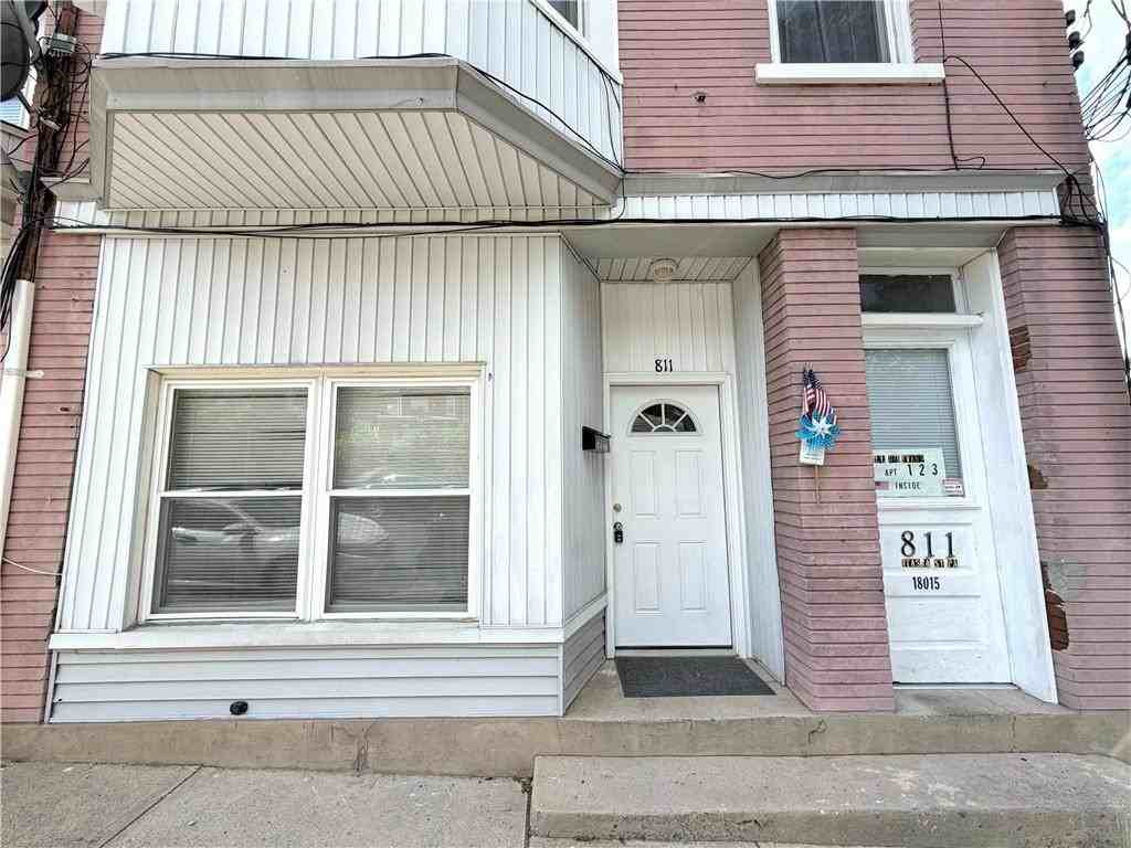 811 Itaska St - Photo 2 of 15