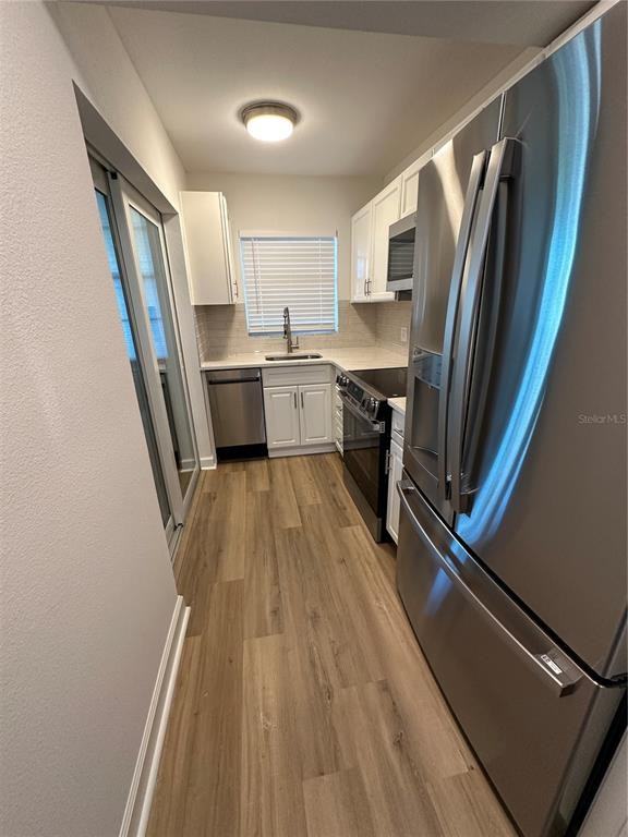 4700 Cove Cir ##107 - Photo 7 of 28