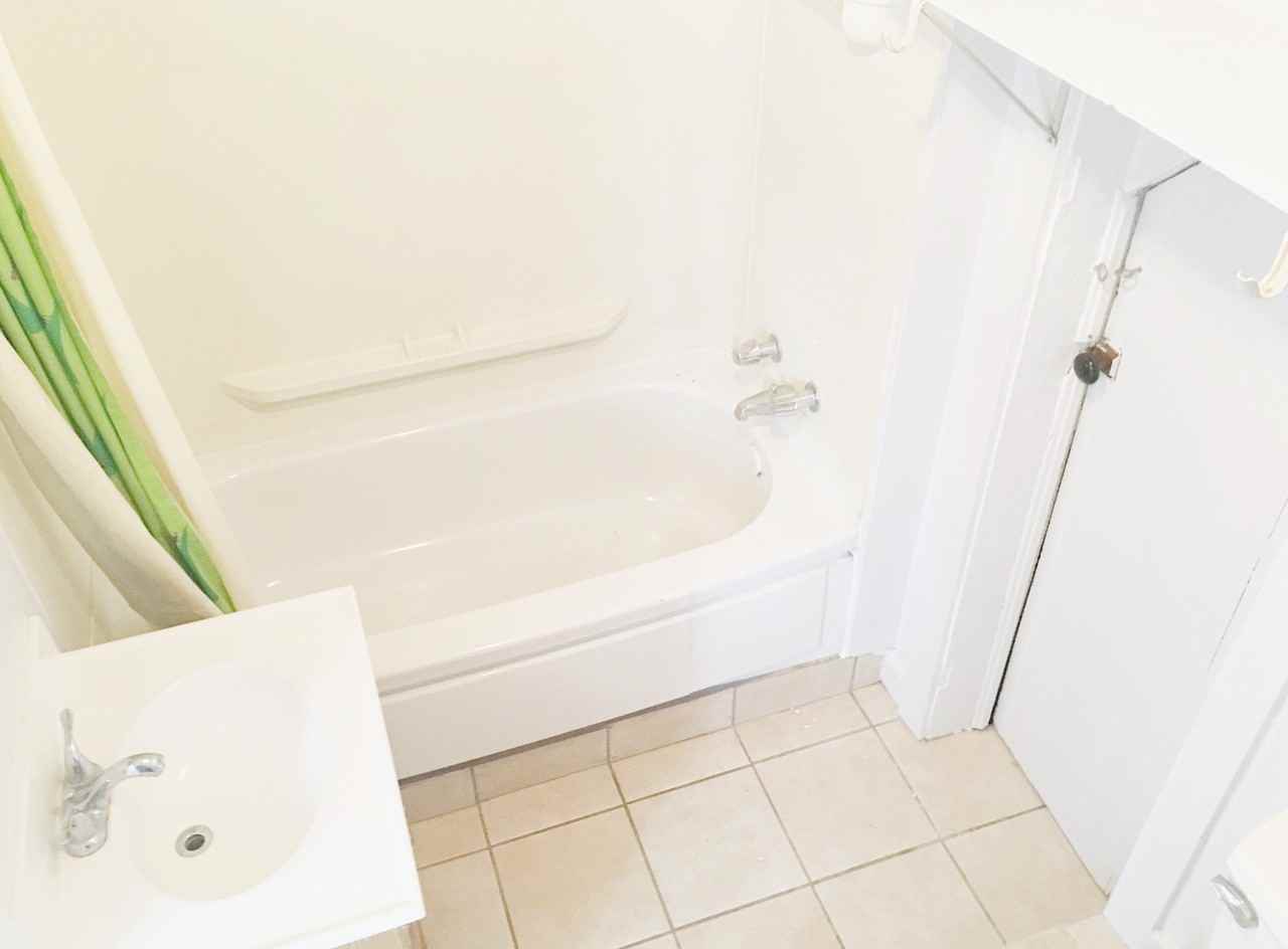 1223 Rice St #2 - Photo 5 of 8