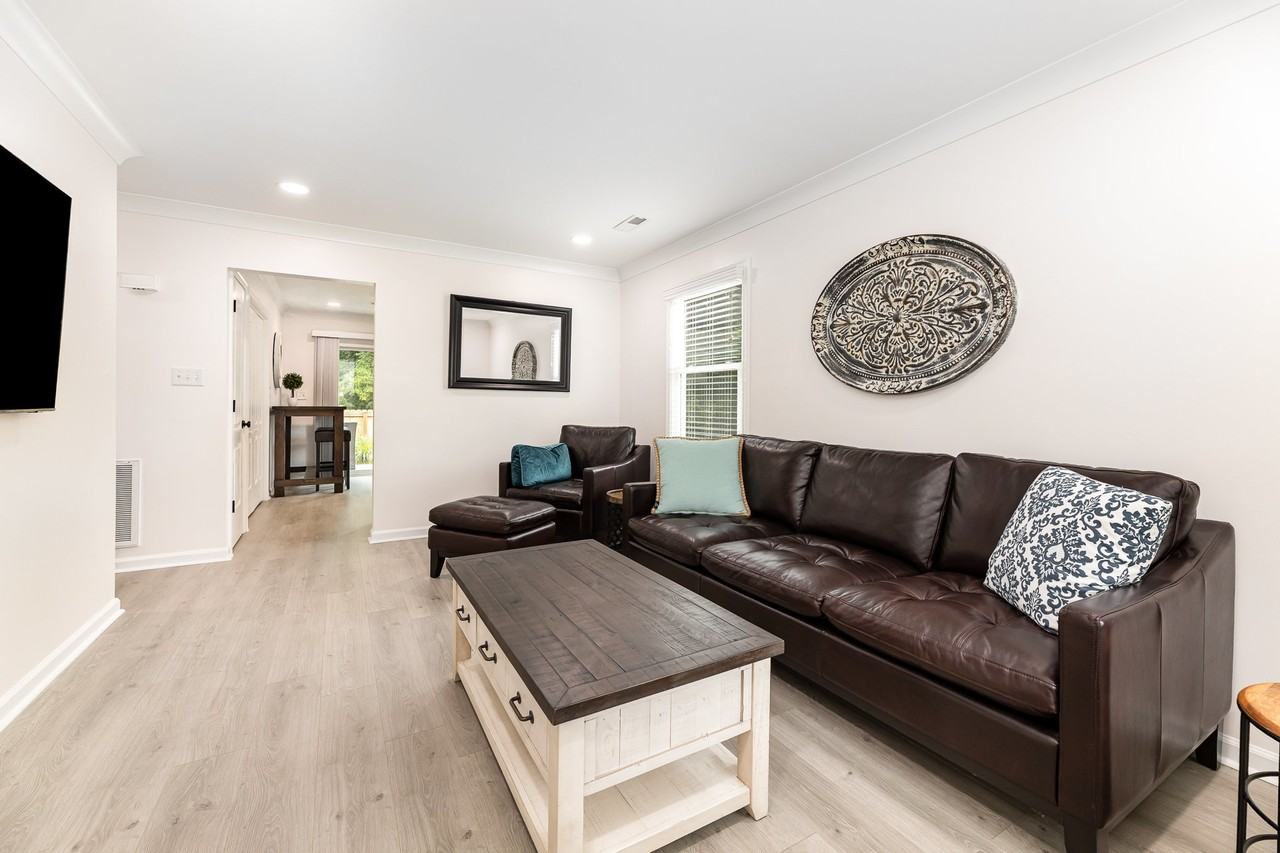 508 Rock Cliff Ct #1 - Photo 5 of 18
