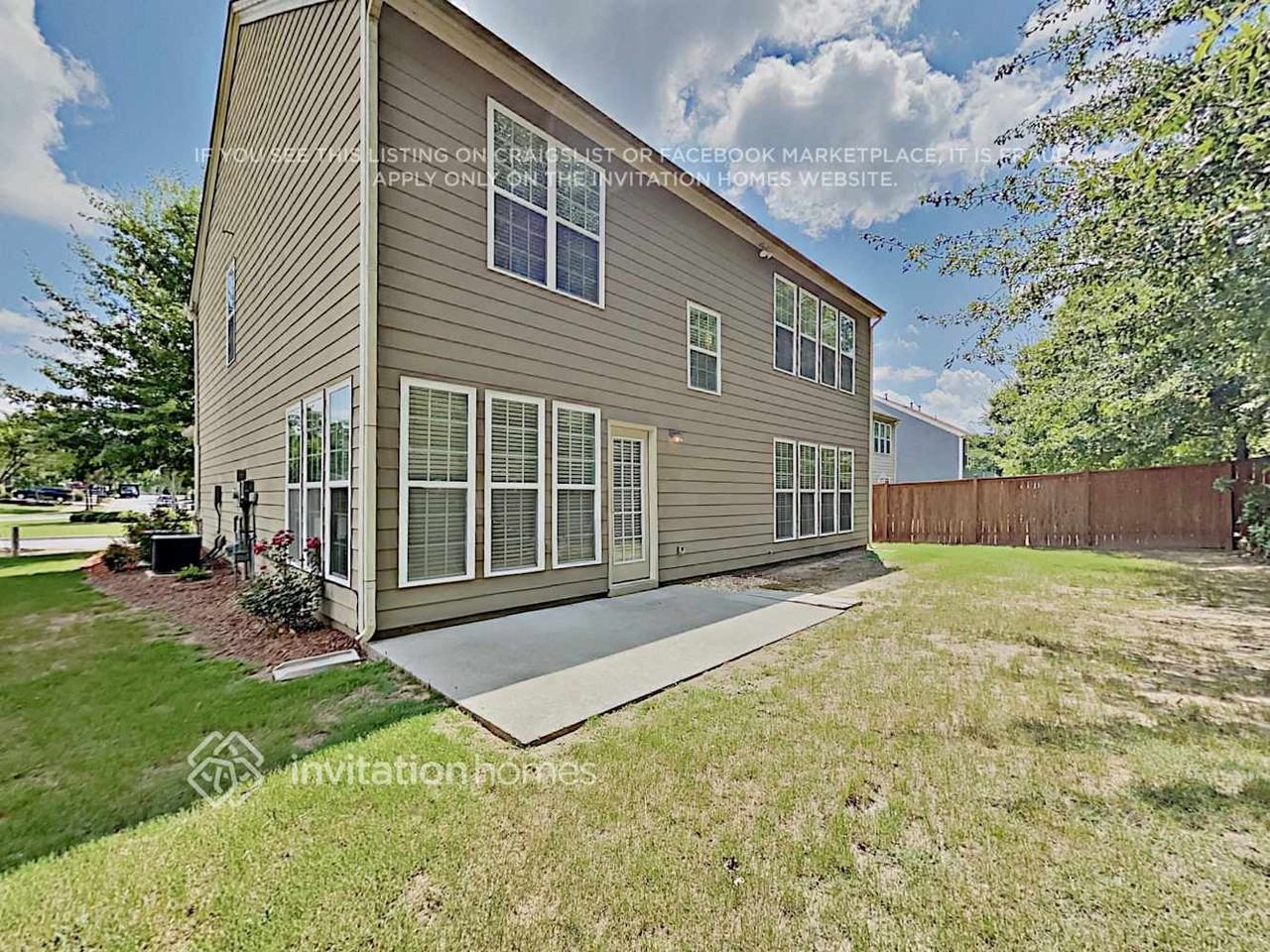160 Edgewater Trl - Photo 5 of 7
