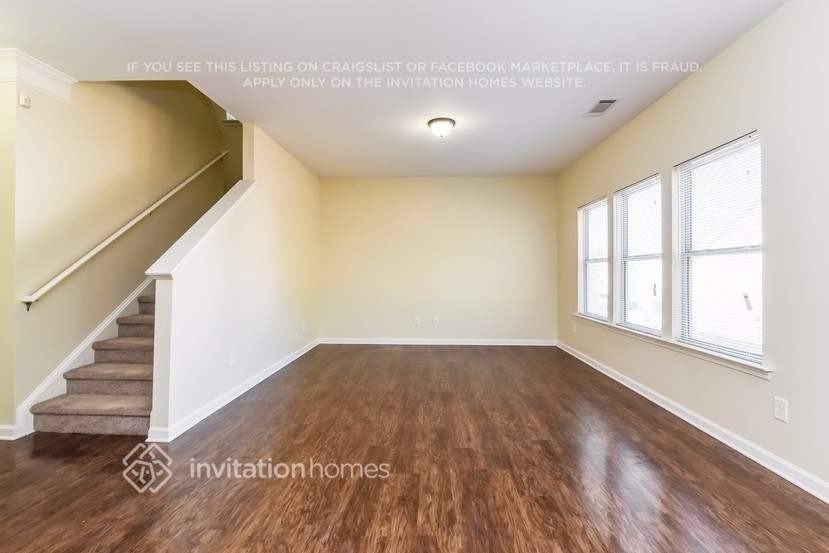 3467 Rosebud Park Dr - Photo 6 of 25