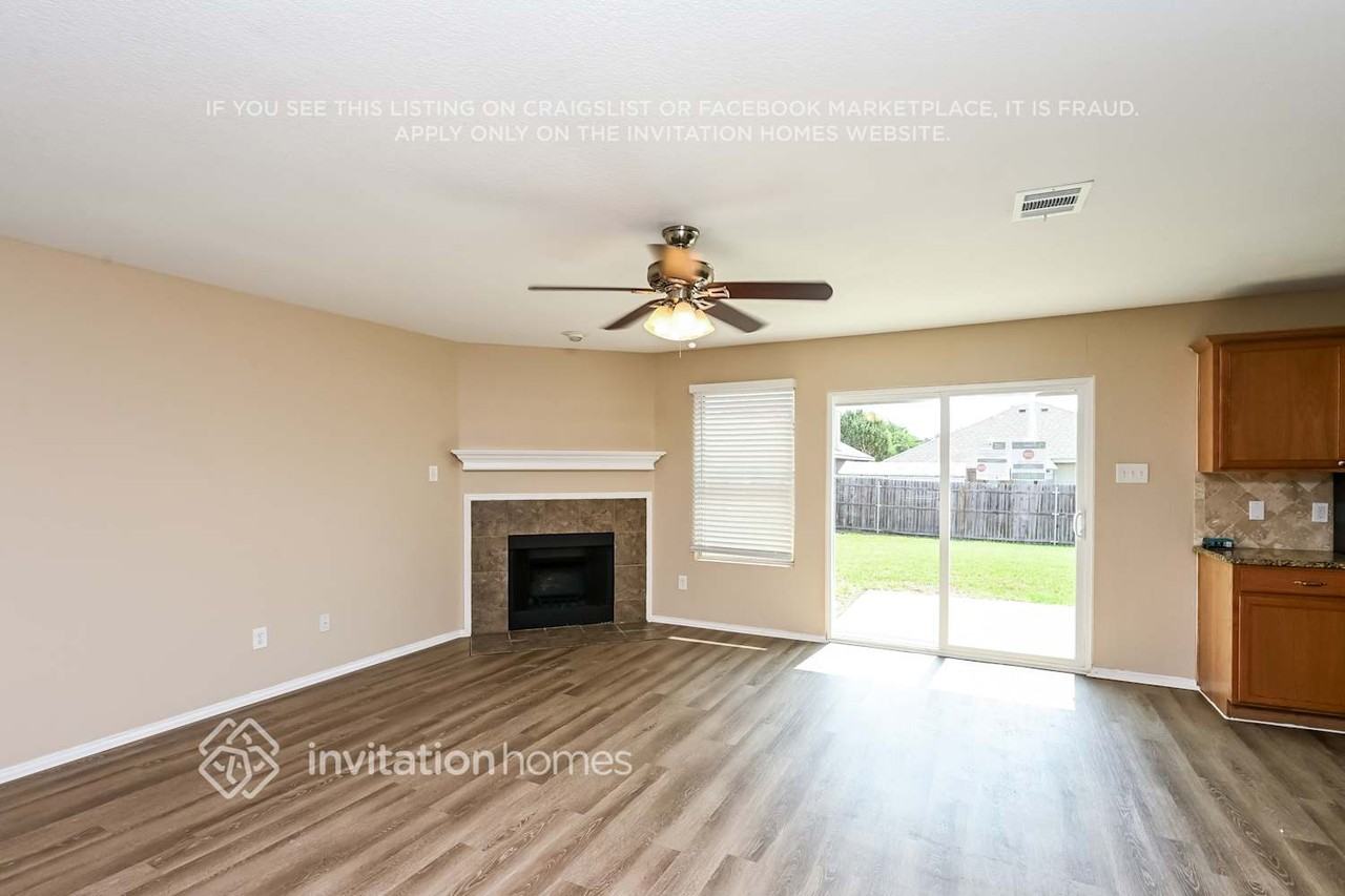 7160 Little Mohican Dr - Photo 3 of 16