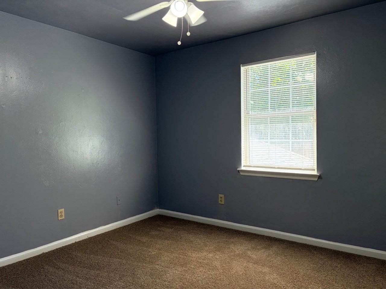 902 Tomahawk Ct #1 - Photo 7 of 10