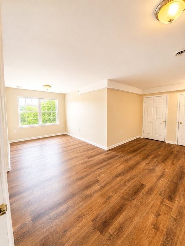 3496 Linden StreetUpper #3496UPPER - Photo 5 of 8
